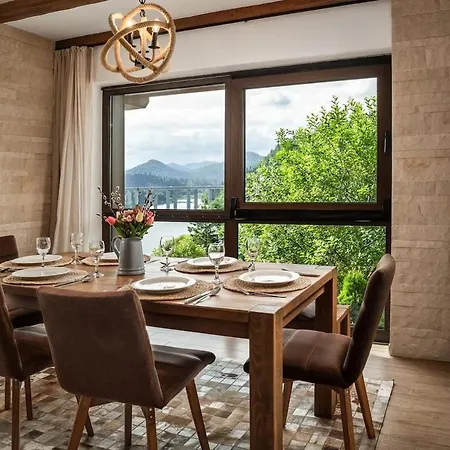 Villa Luxury Retreat &