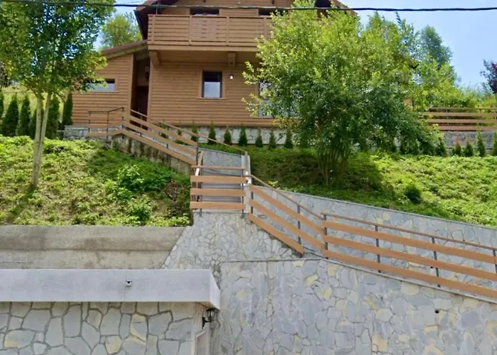 Luxury Retreat & Villa